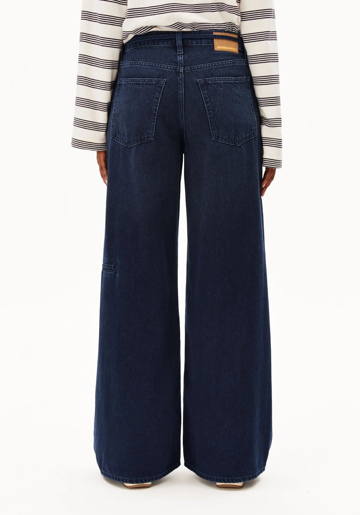 Astraeaas Mid Waist Wide Jeans